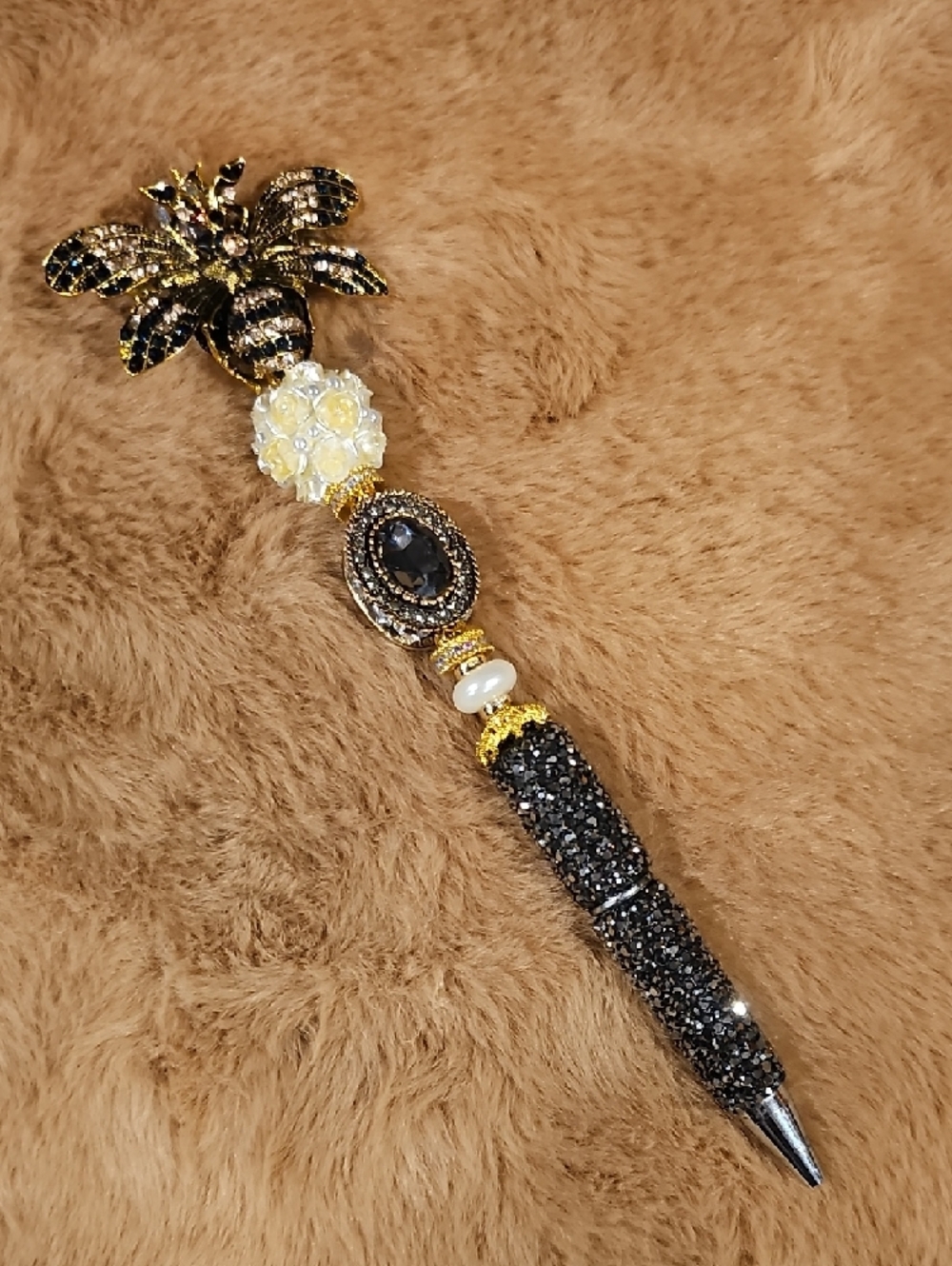 Bee Noir Luxe Rhinestone Pen - Picture 6 of 7